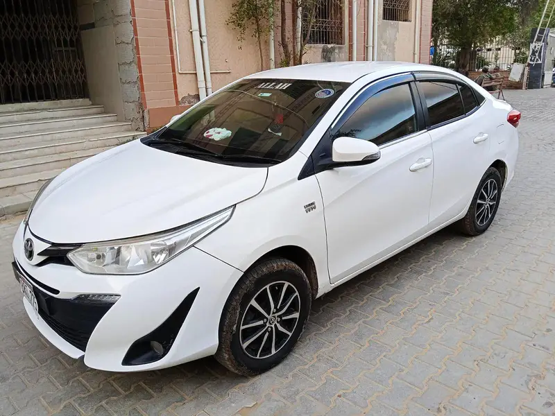 Toyota Yaris for daily travel